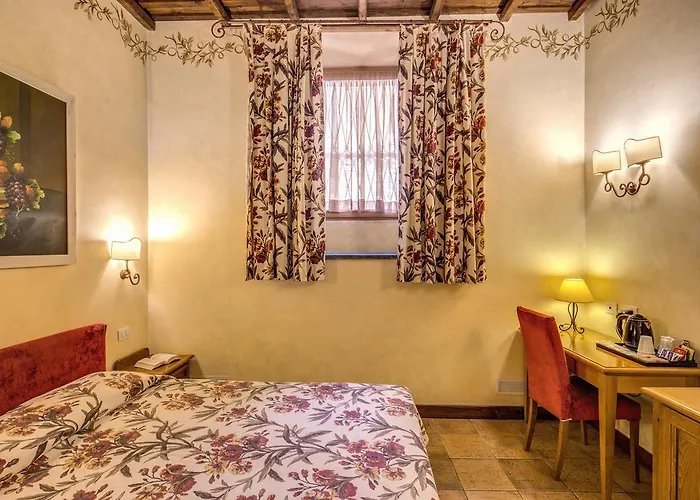 Otel Residenza San Calisto 3*