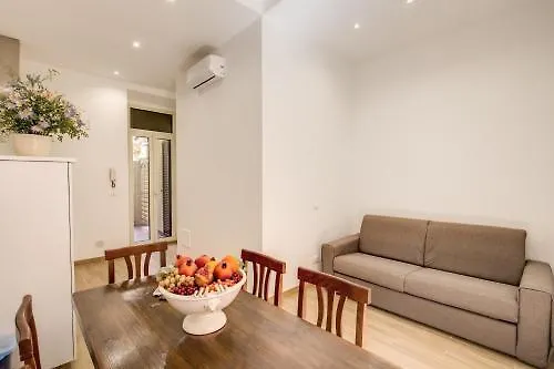 Otel Residenza San Calisto 3*